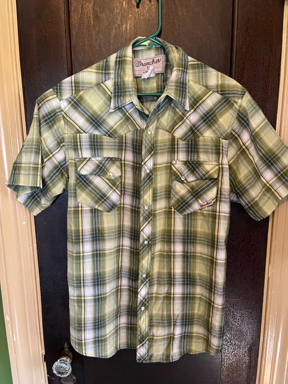 Wrangler Olive and White Plaid Short-Sleeve Western Shirt